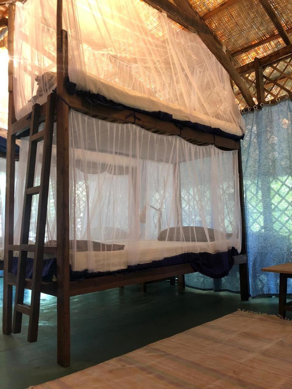 巴克提库提尔小屋 帕罗林 外观 照片